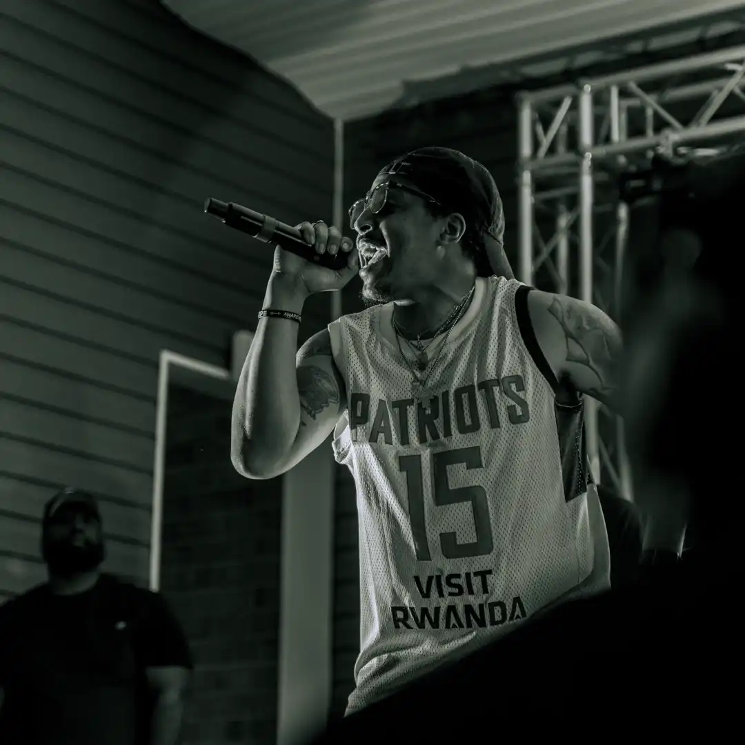 Entertainment/Sports Image